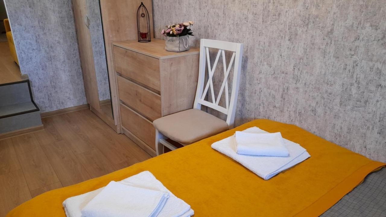 Yellow Apartment Tbilisi Exterior foto